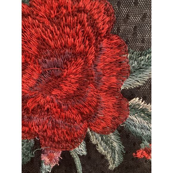 American Eagle Womens Sheer Shirt M Whimsigoth Swiss Dot Rose Embroidered Y2K - Picture 5 of 9